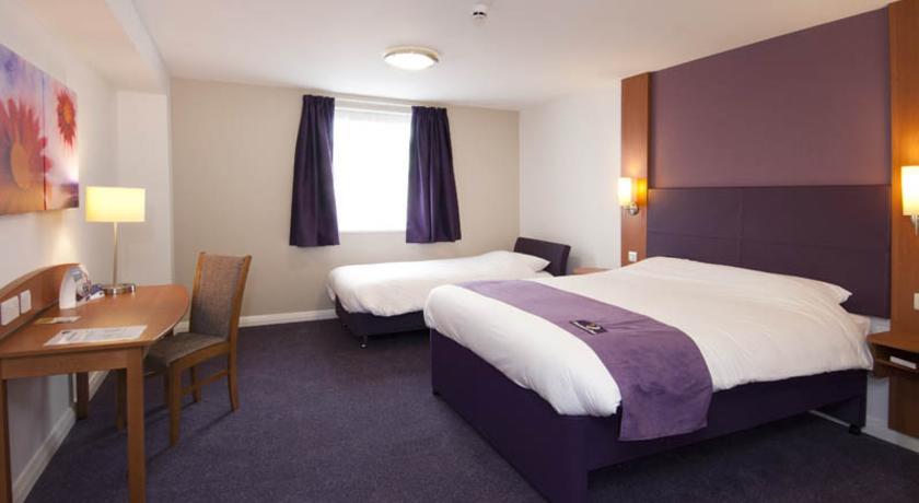 Premier Inn Τσίτσεστερ Δωμάτιο φωτογραφία